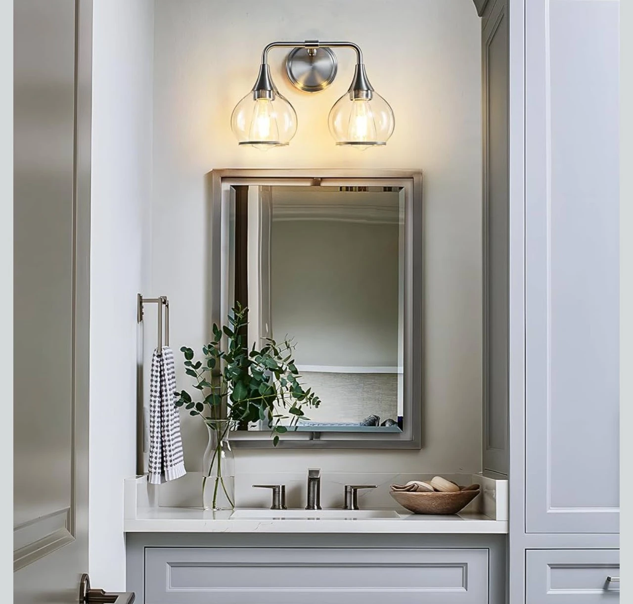 2-Light Bathroom Vanity Light Fixture - photo 3