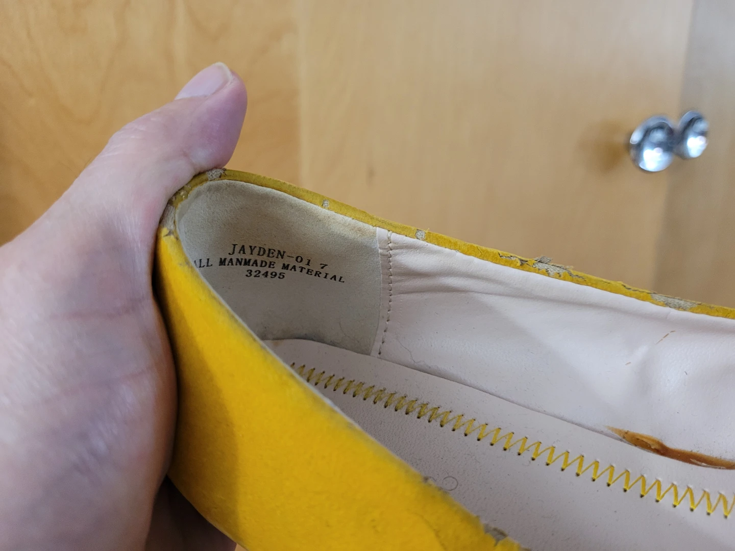 Free 🎁  Yellow Studded Ballet Flats - photo 3