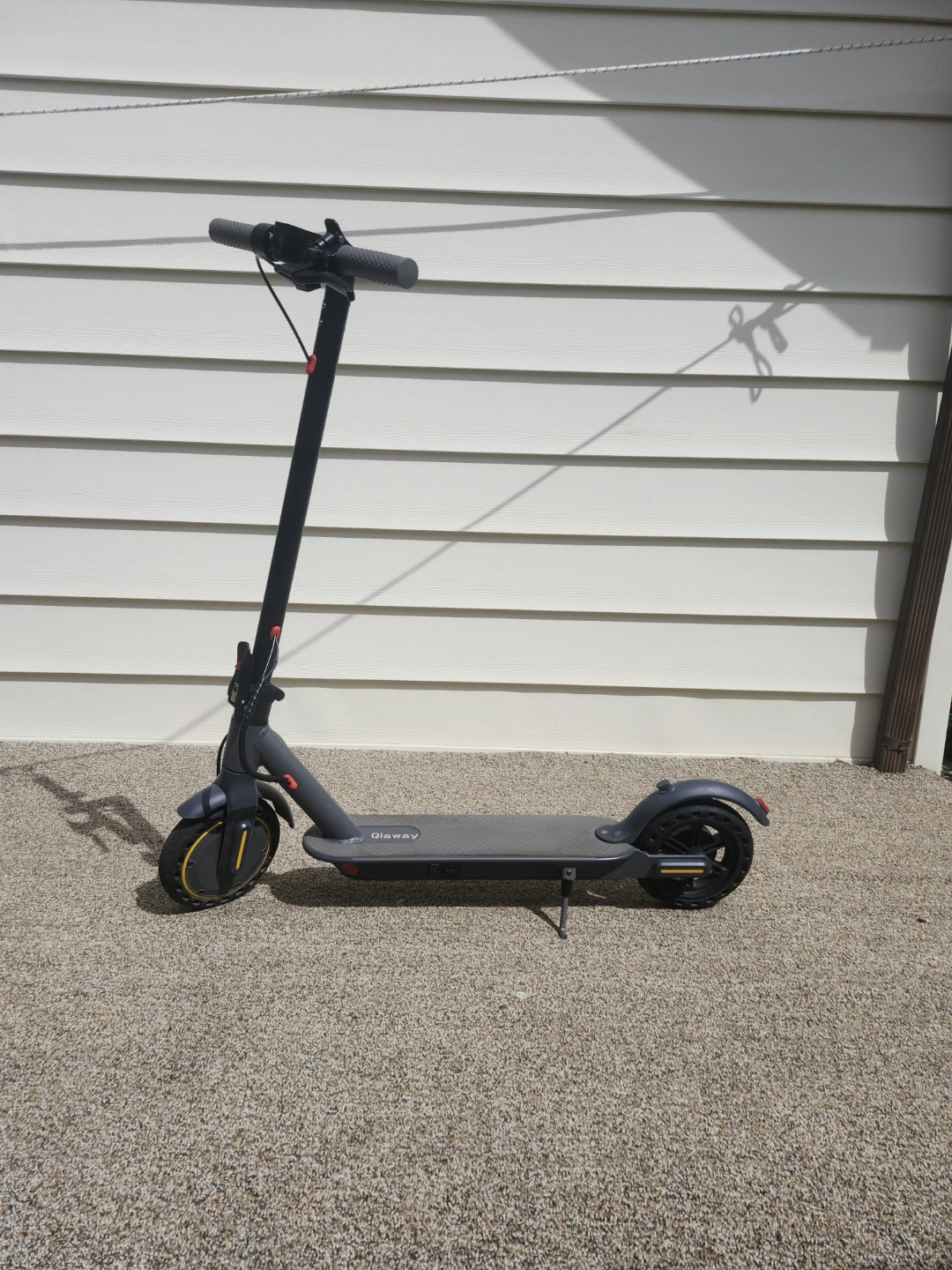 Qlaway Electric Scooter