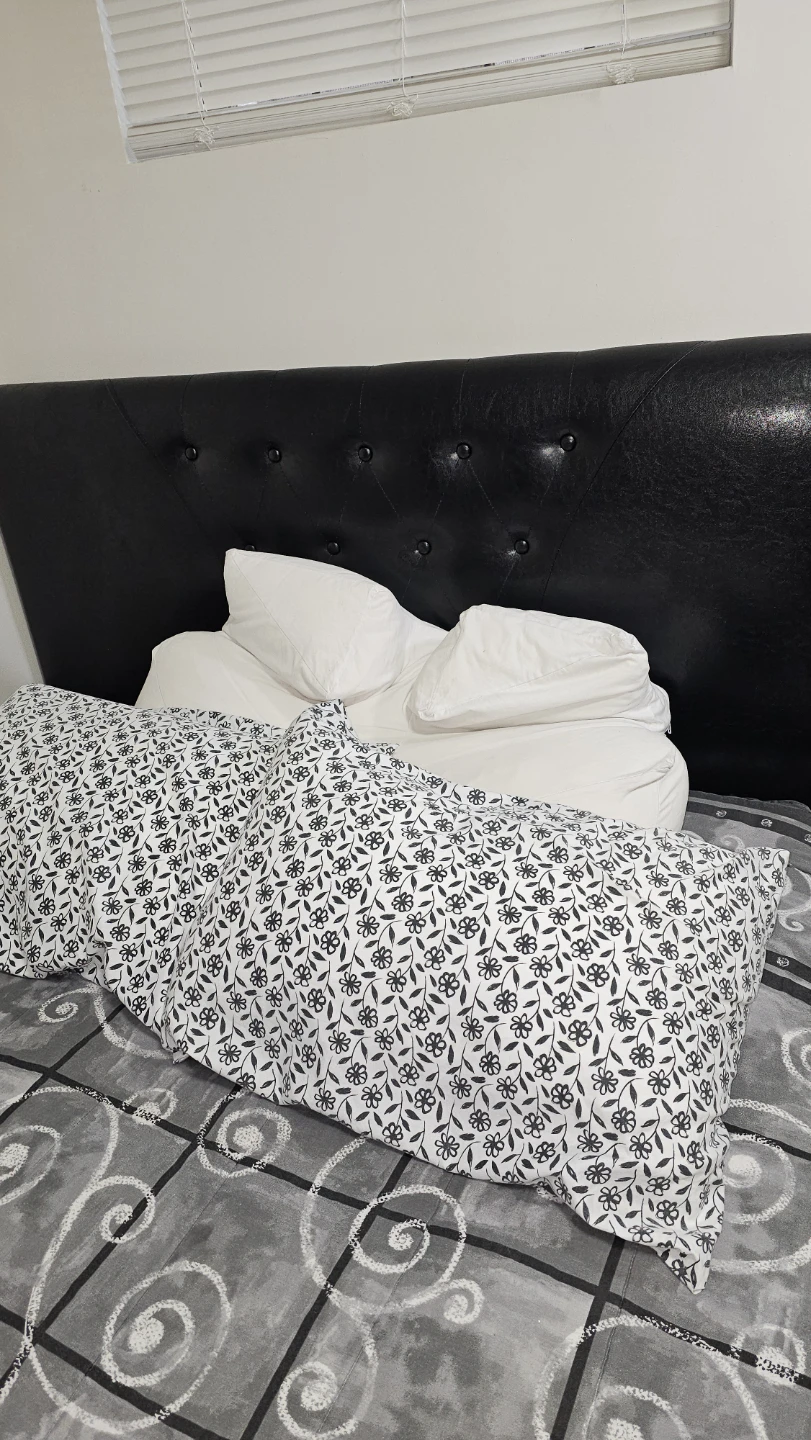 Black Faux Leather Tufted Headboard Bed Frame