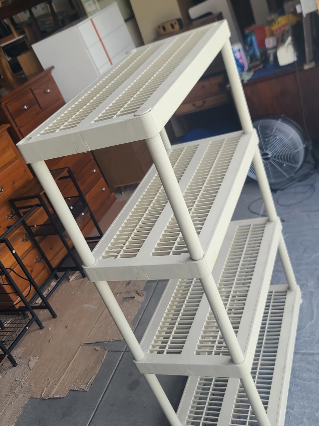 4-Tier Plastic Shelving Unit - photo 4