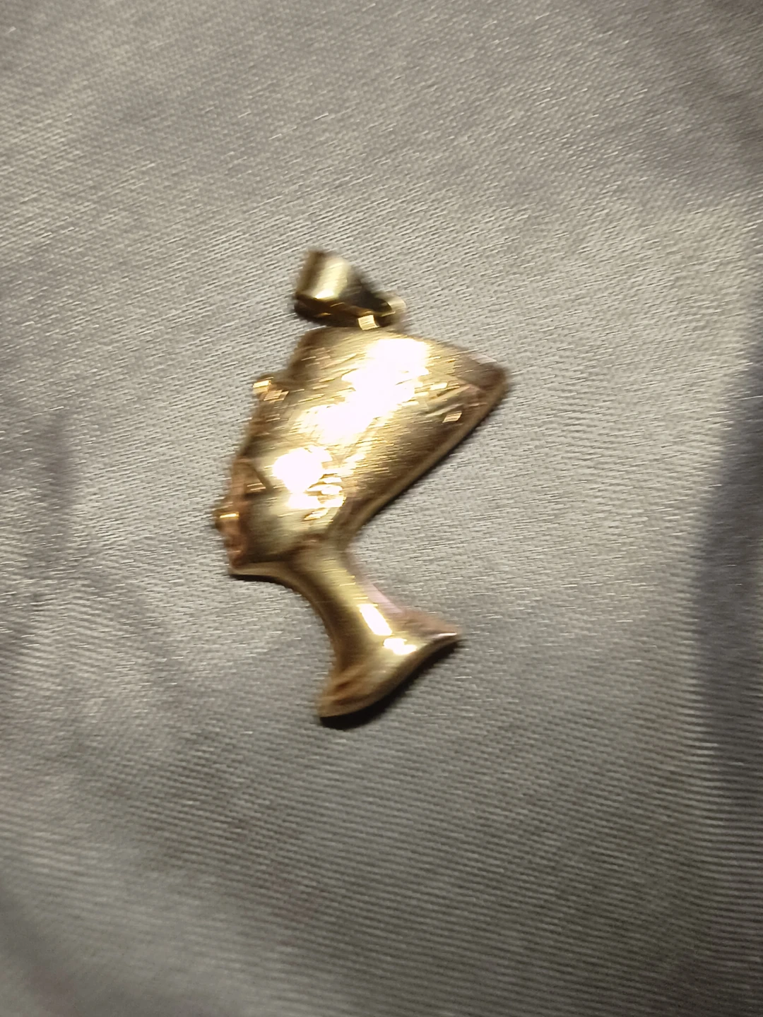 10k Gold Nefertiti Pendant