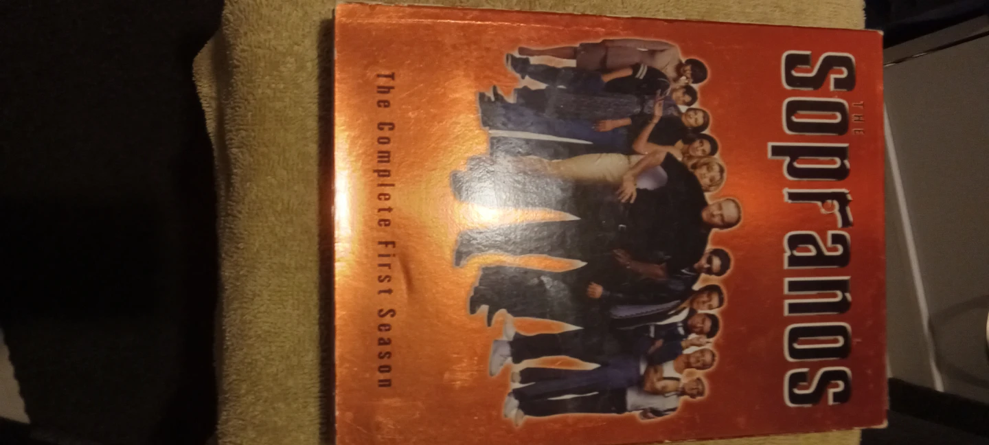 The Sopranos: The Complete First Season DVD Set - photo 4