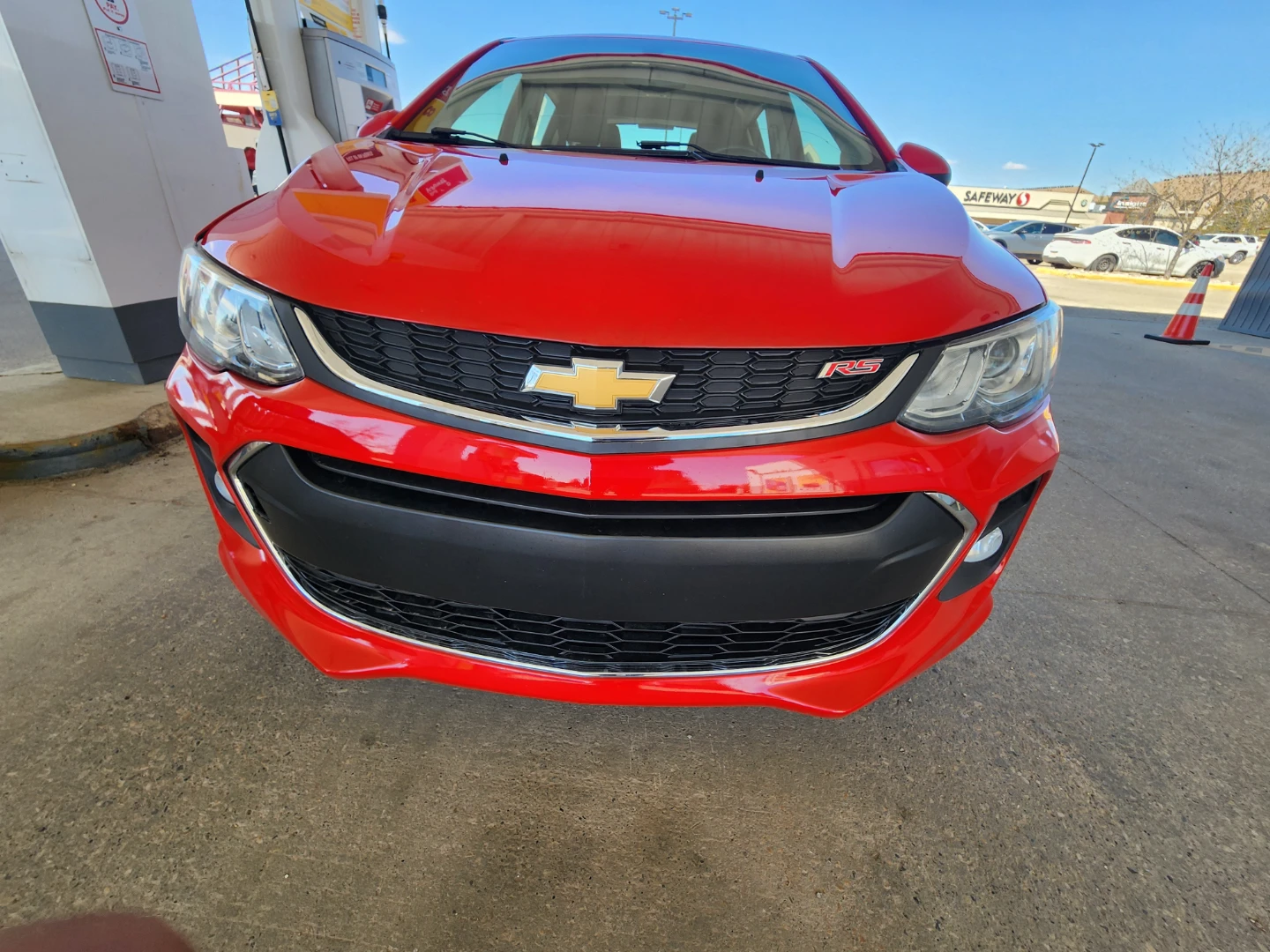 Red Chevrolet Sonic RS Hatchback - photo 5