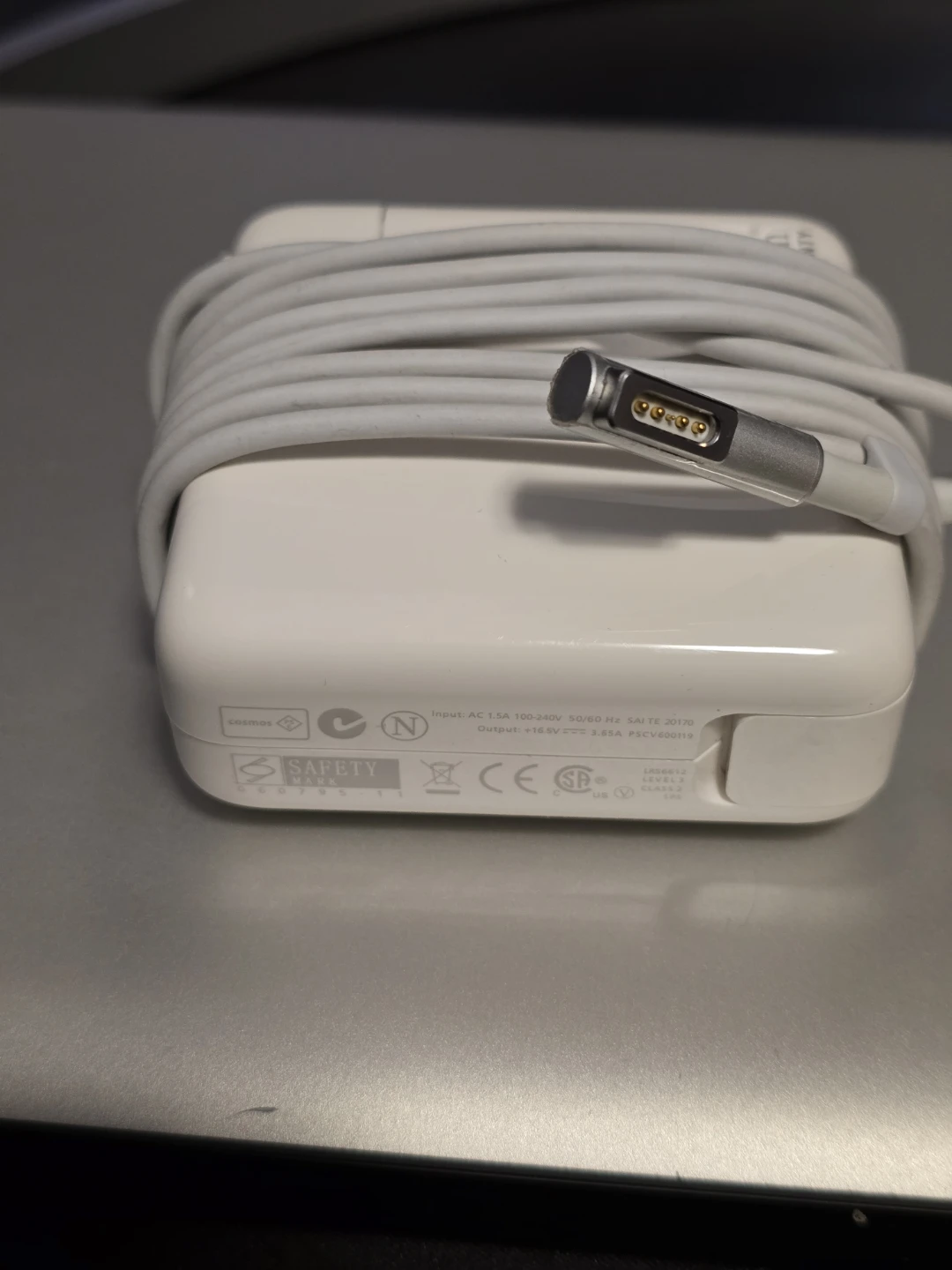 Apple MacBook Pro 13" | Intel i5 2.3GHz | 320GB HDD | 2011-2012 - photo 5