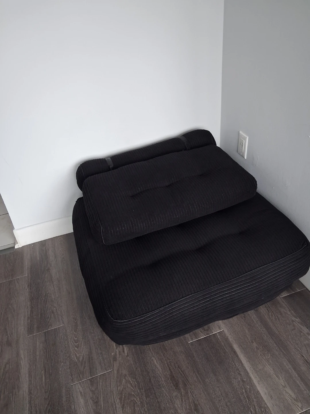 Futon Couch/Sofa Bed folding chair/bed - photo 2