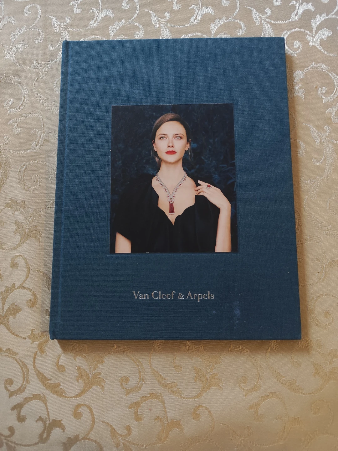 Van Cleef & Arpels Book