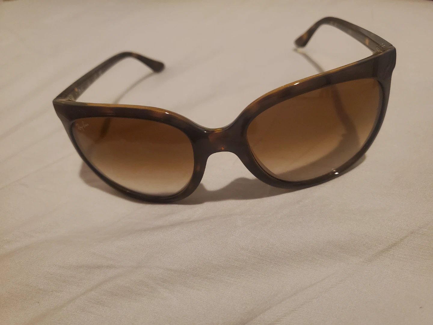 Ray-Ban Tortoiseshell Cat Eye Sunglasses - photo 2