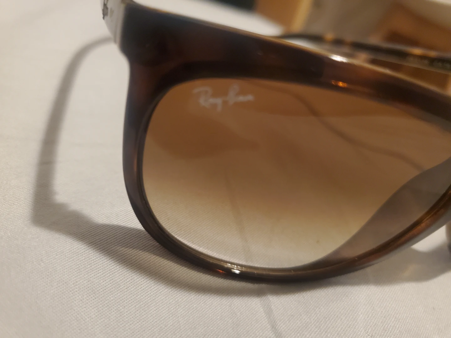 Ray-Ban Tortoiseshell Cat Eye Sunglasses - photo 4