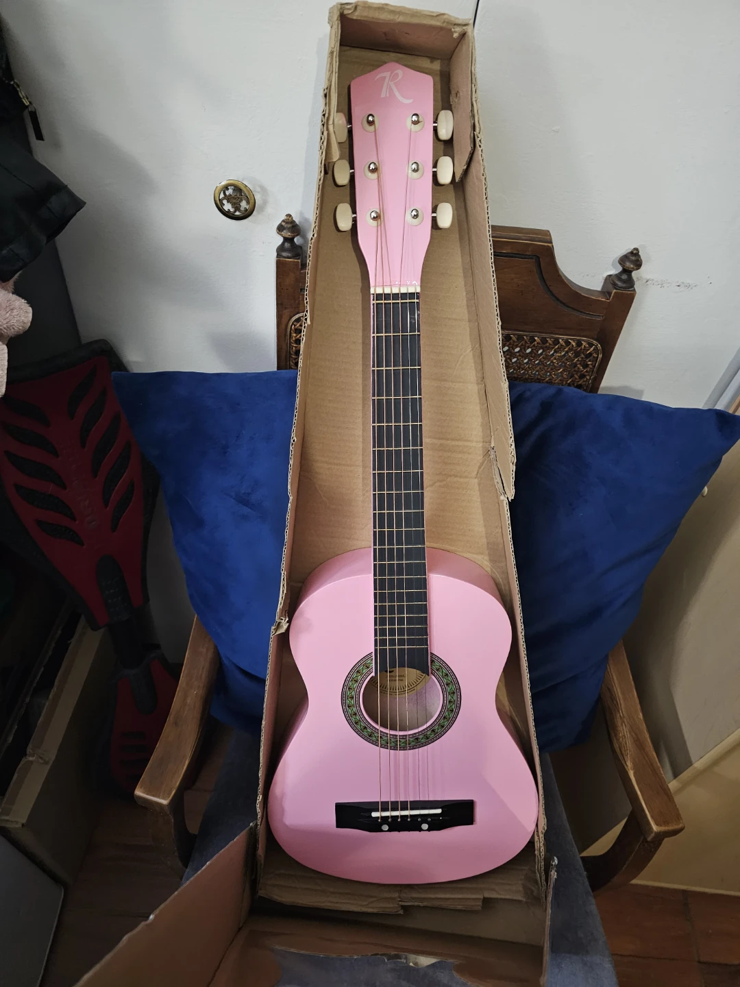 Robson Pink Acoustic Guitar - 30" for Kids - photo 3