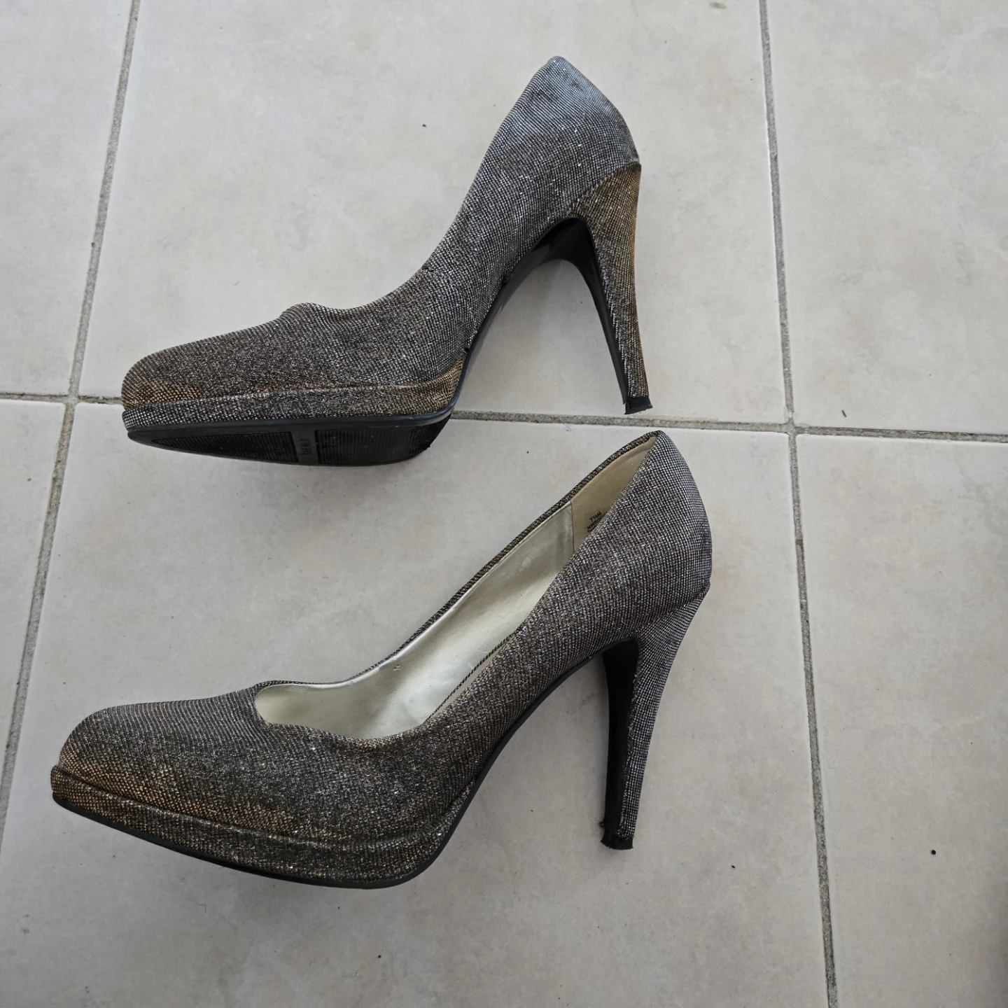 Nine West Women's Glitter Heels Size 7.5M - photo 2