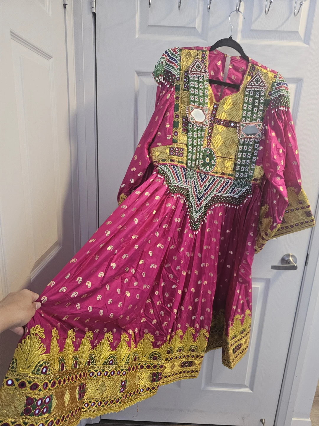 Embroidered Pink Dress with Gold Accents - photo 4