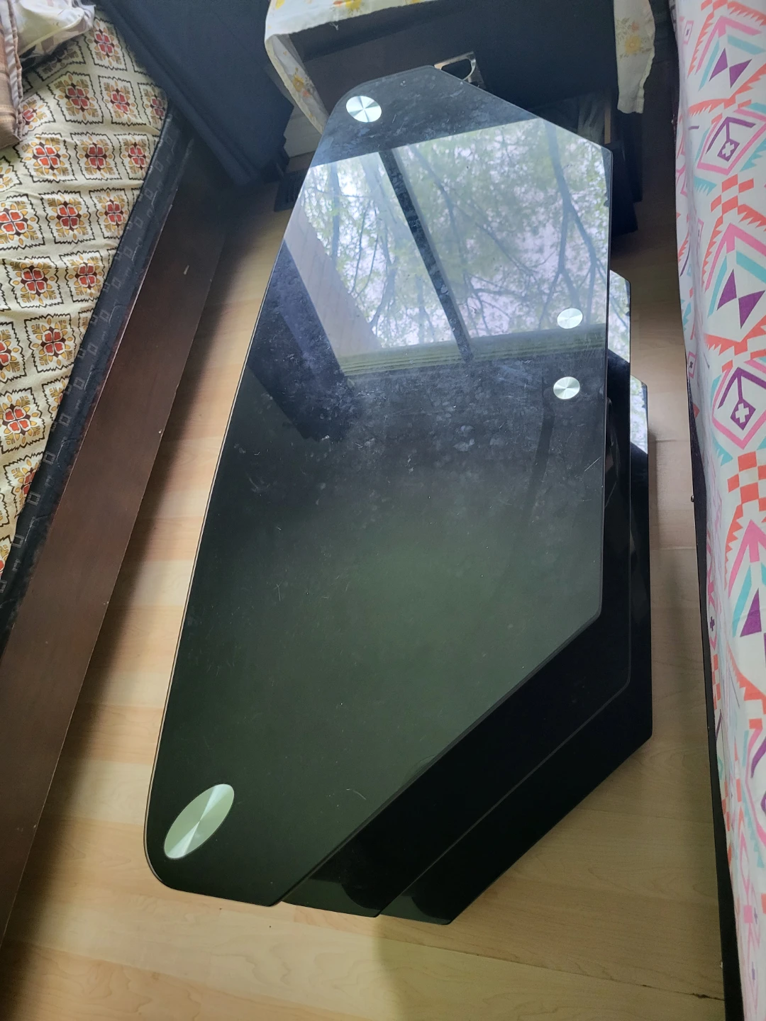 Black Glass TV Stand / Entertainment Unit