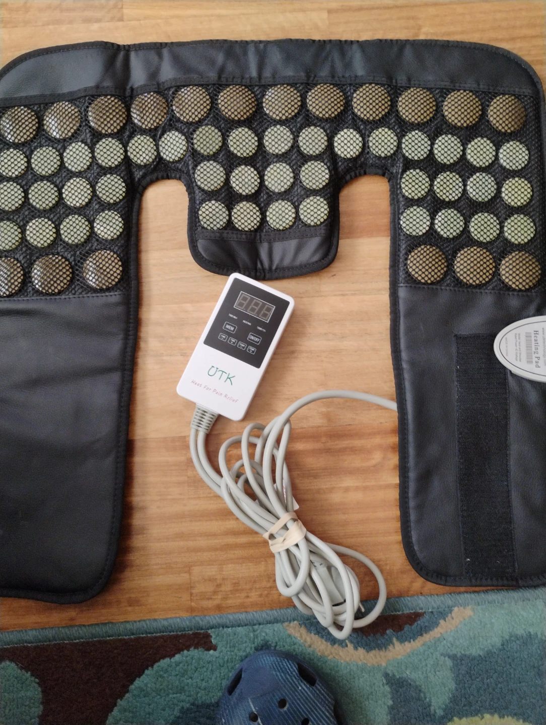 Shoulder and Neck Heat Therapy Pad for Pain Relief - photo 2