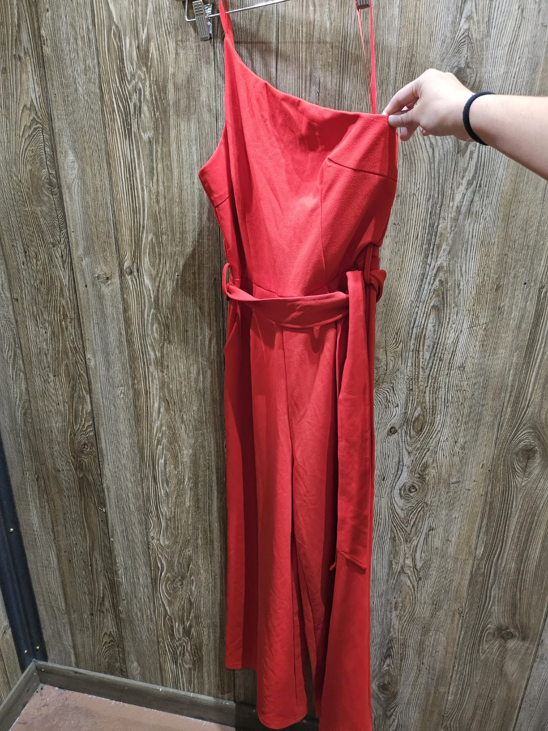 Stunning Red One-Shoulder Jumpsuit – Make a Bold Entrance! - photo 3