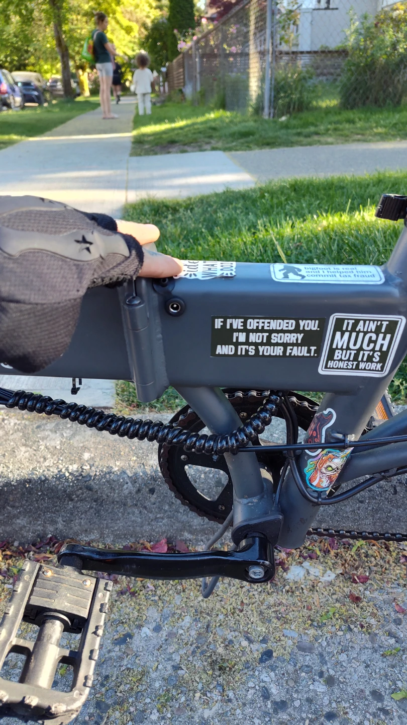 BLUTRON Folding Electric Bike - photo 2