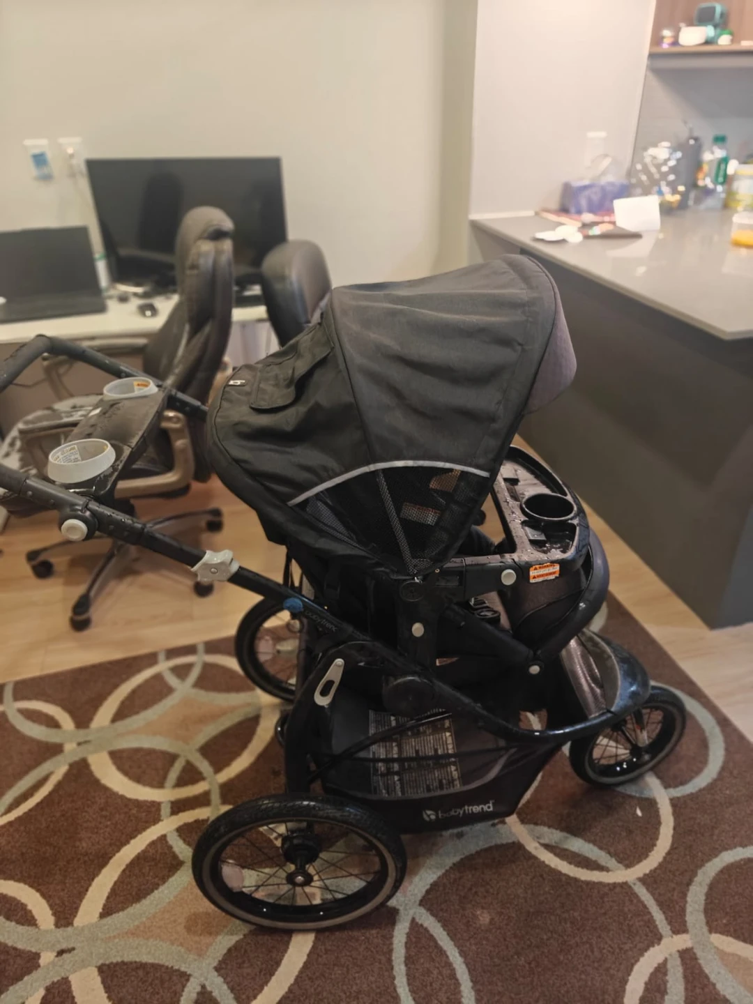 Baby Trend Jogging Stroller - photo 2