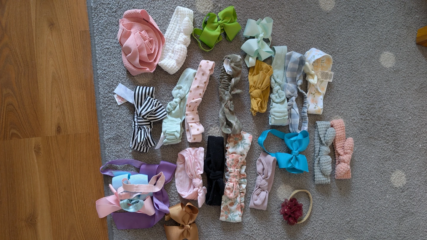 Baby Headbands and Bows 21 pieces