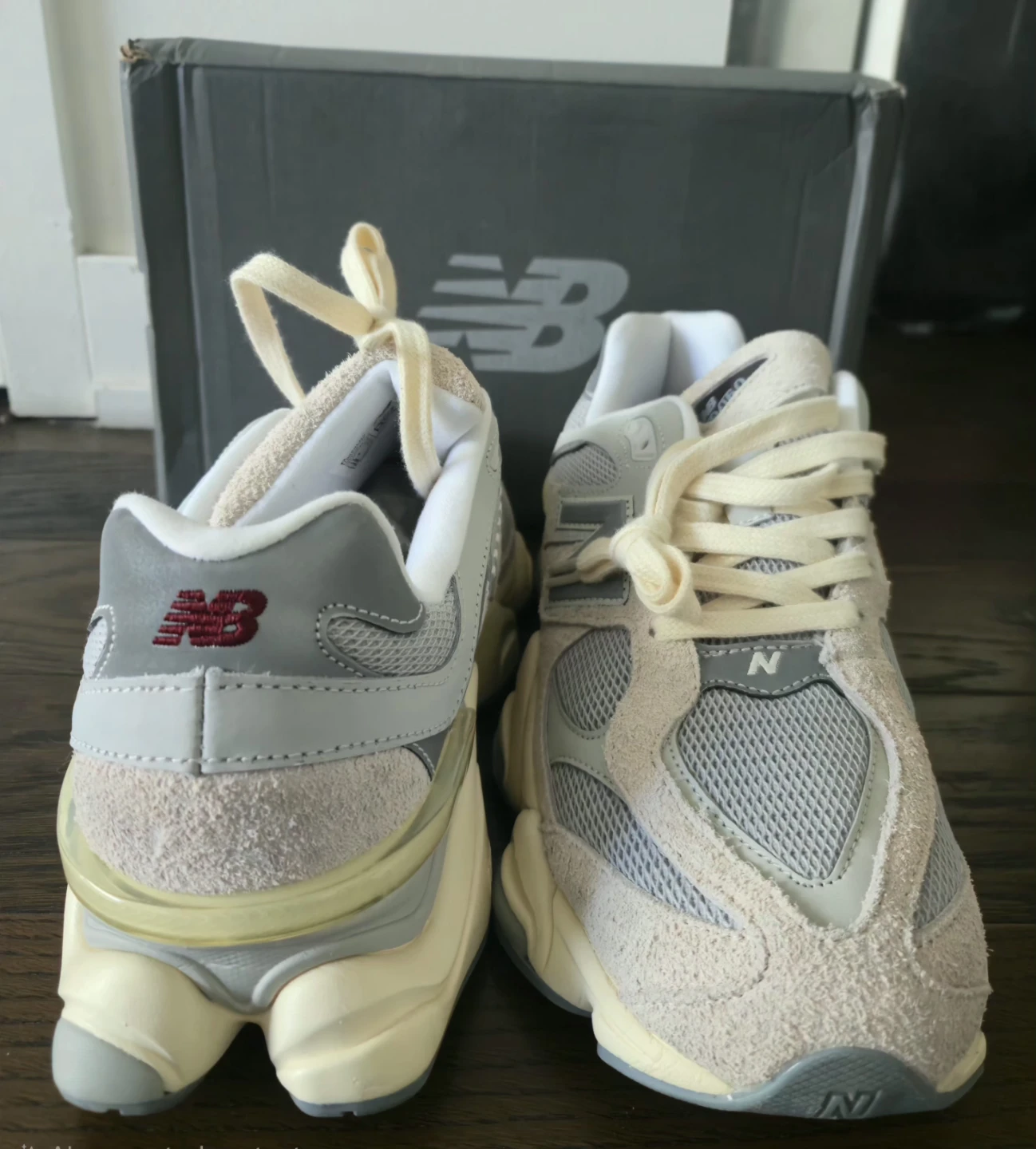 New Balance 9060 Grey Beige Sneakers Men Size 11 - photo 3