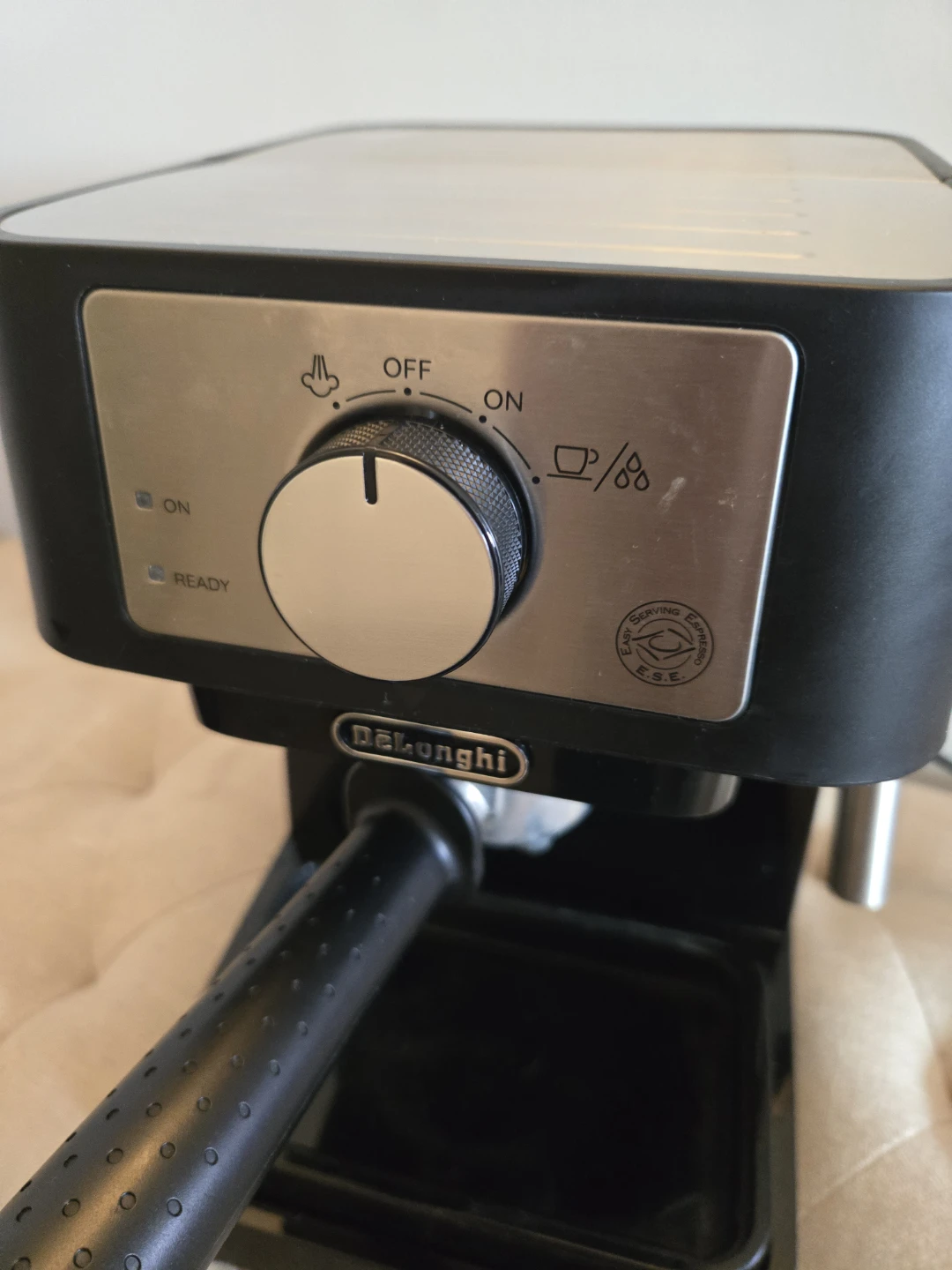 DeLonghi Stilosa Compact Espresso Maker - photo 2