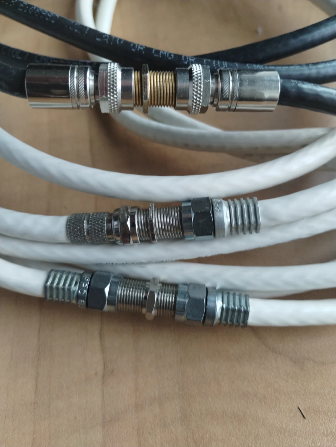 TV Coaxial Cable Splitters and Cables - photo 2