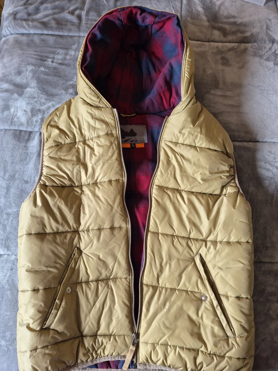 Windriver Puffer Vest Size L