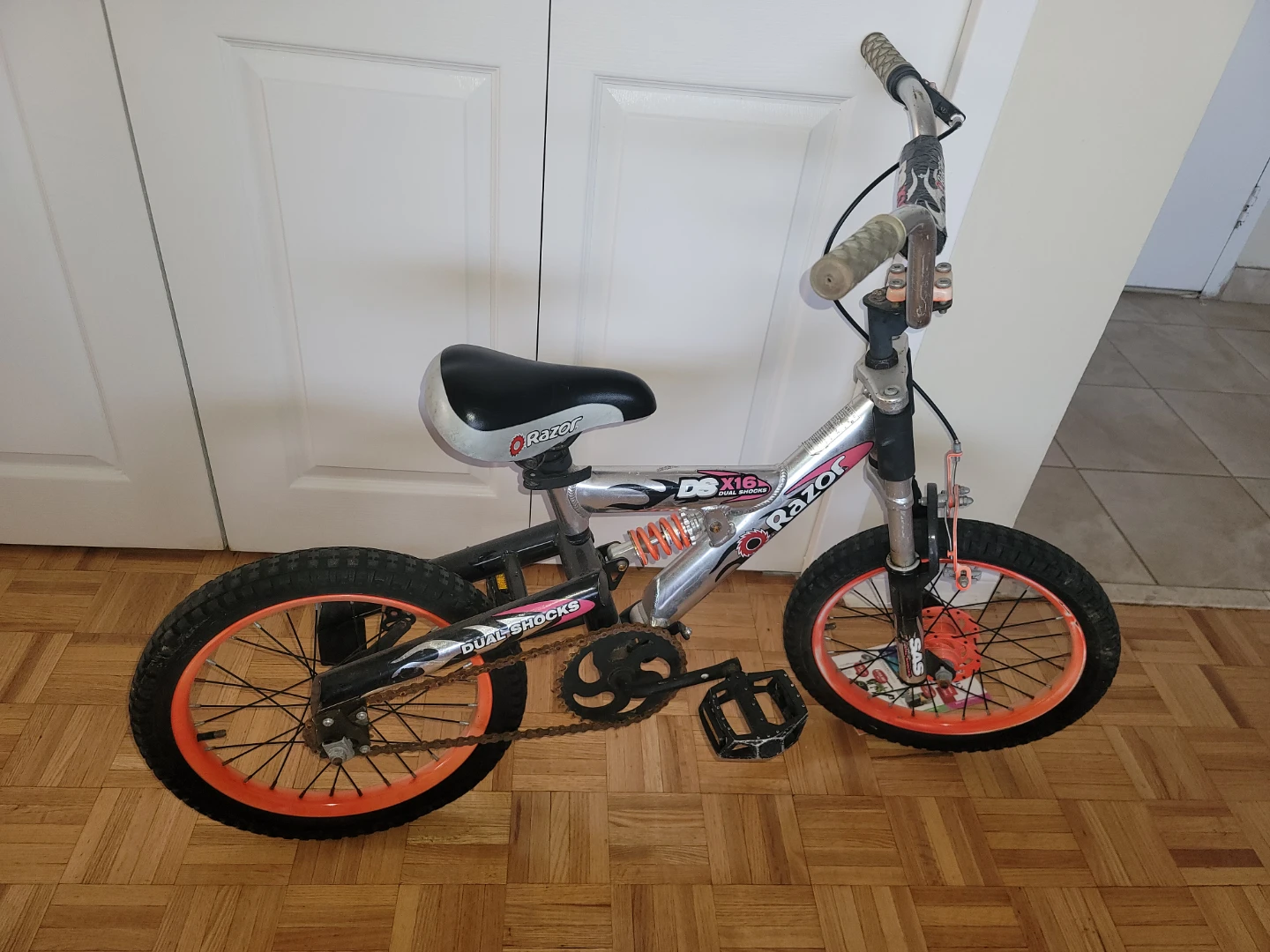 Razor 16" Dual Shocks Bike