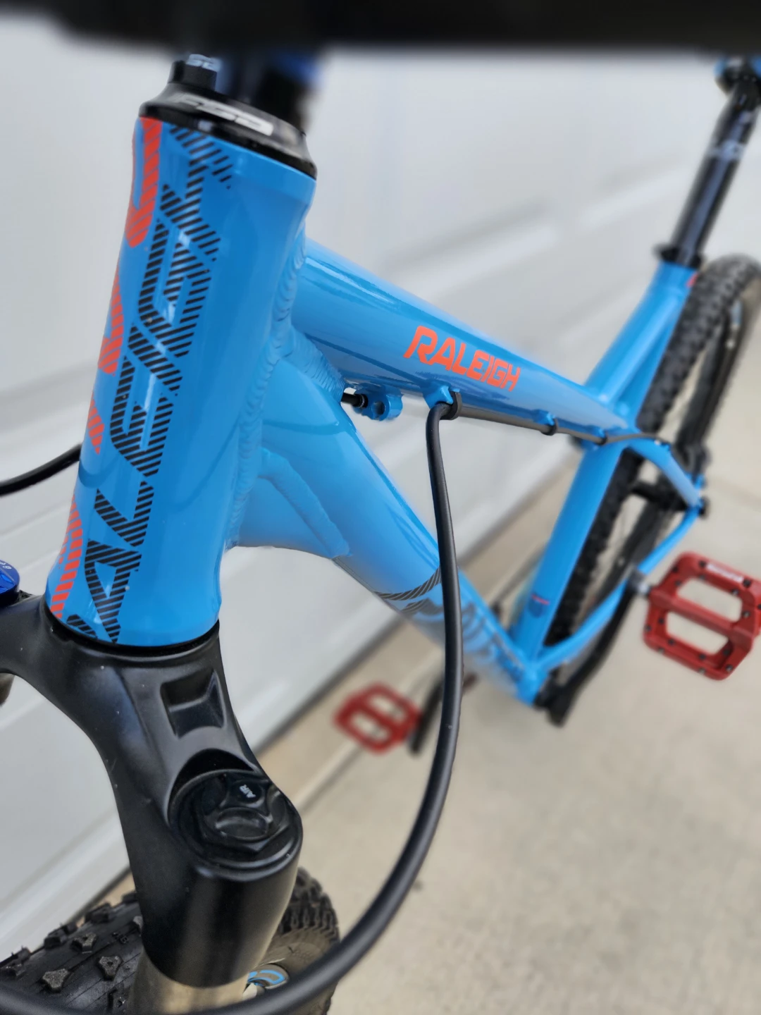 Raleigh Tokul 3 Mountain Bike - photo 4