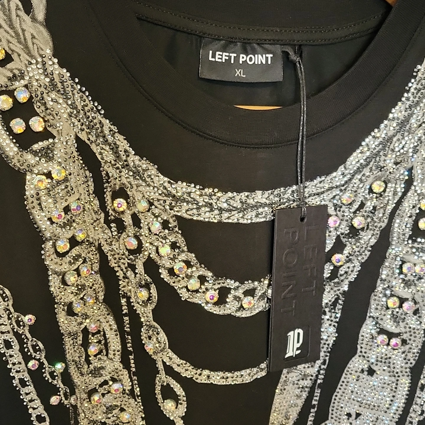 Left Point Black T-Shirt with Rhinestone Chain Design - XL - photo 3