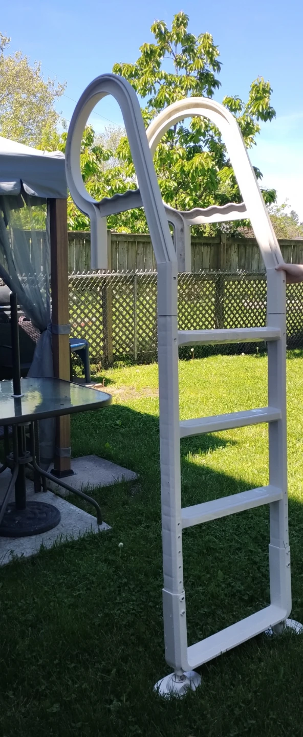 White Pool Ladder - photo 3
