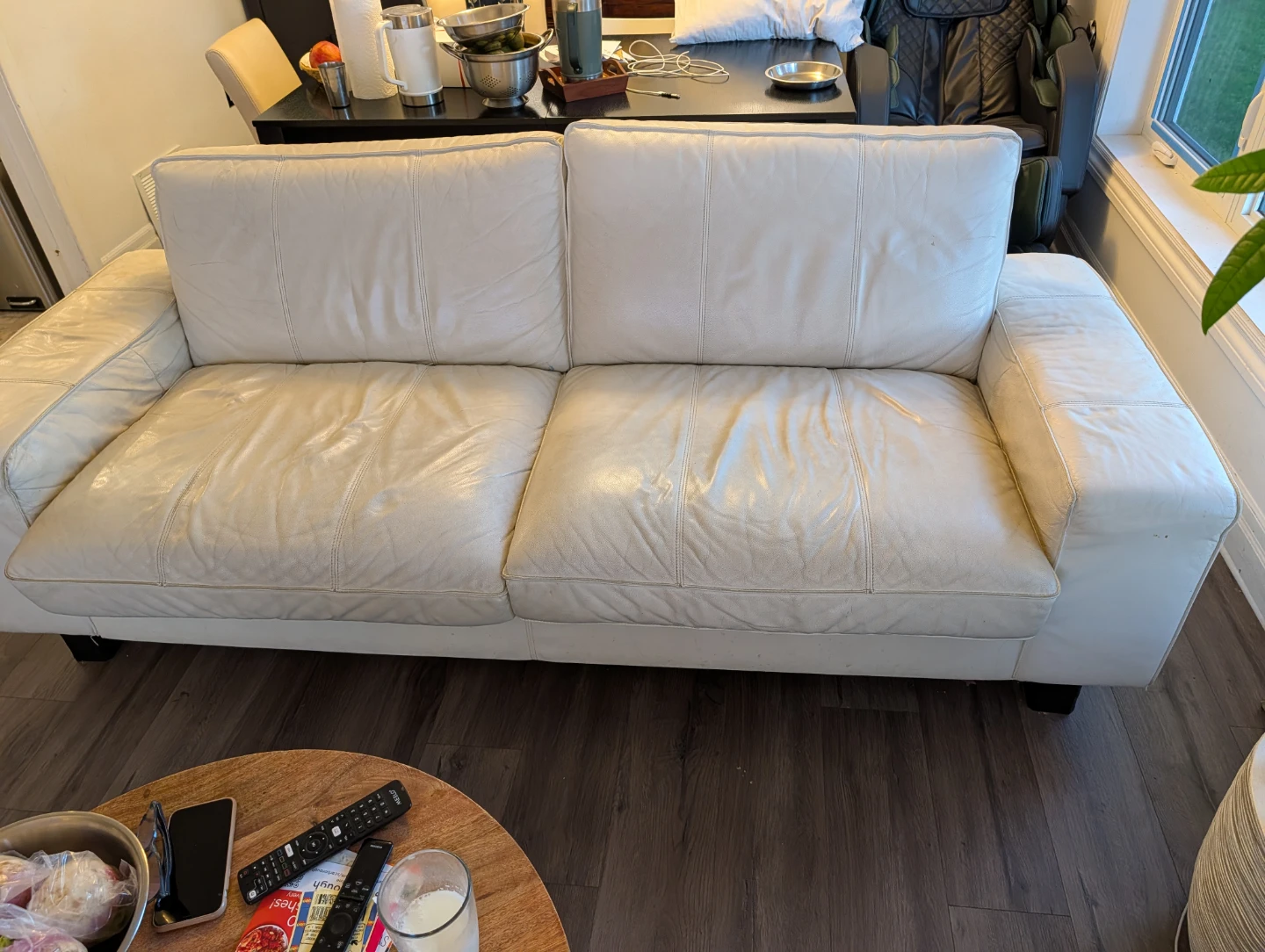 White Leather Sofa 300 obo