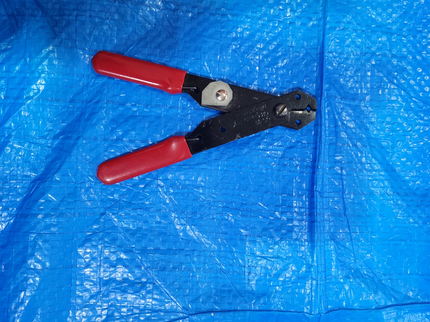 Wire Stripper Crimper Tool - photo 2