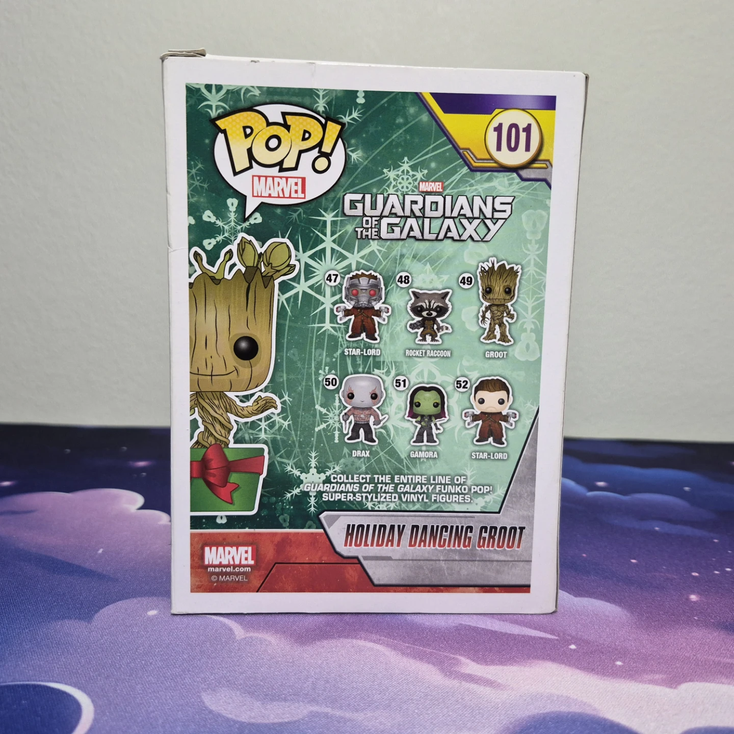 Funko Pop! Marvel Holiday Dancing Groot #101 - photo 3