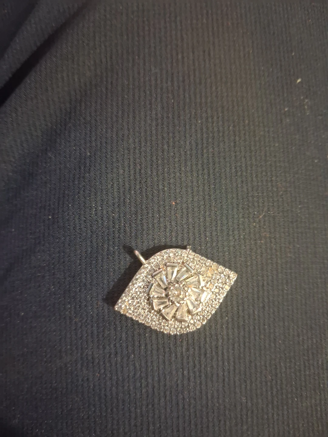 Sparkly Eye-Shaped Pendant Charm - photo 3