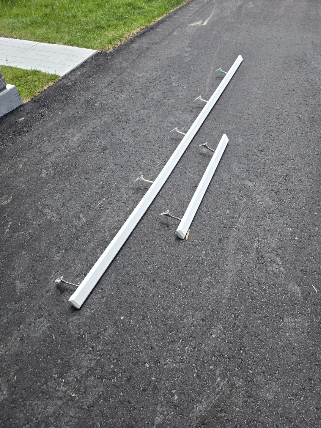 Wooden painted stair railings with mounts