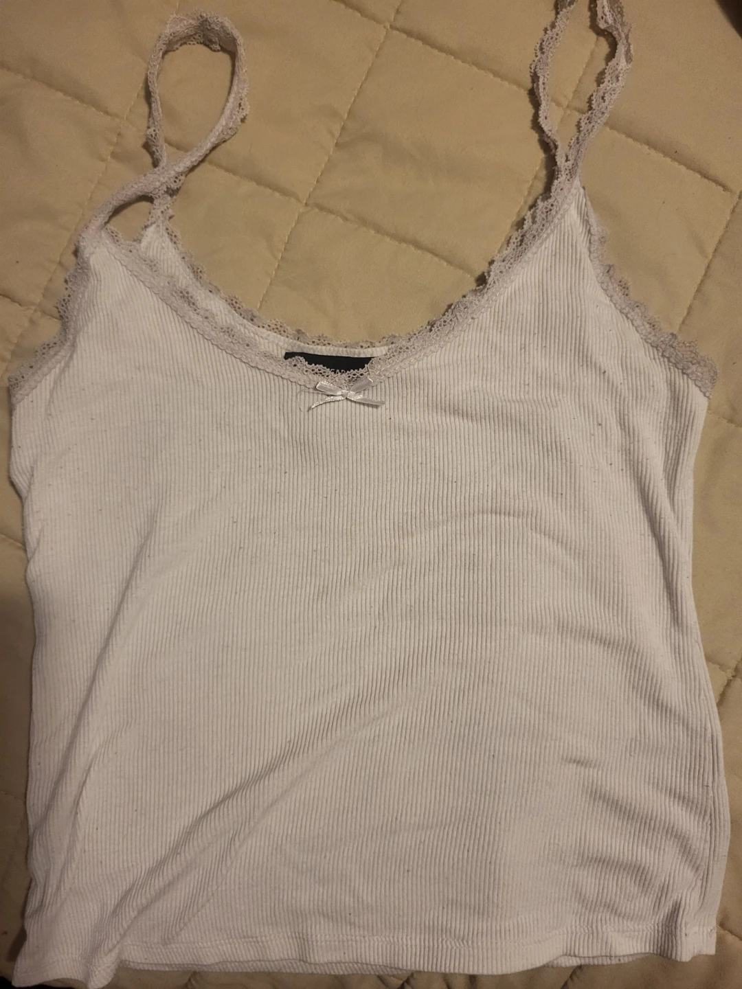 Streetwear Society Ribbed Lace Trim tank tops - black & white - photo 2