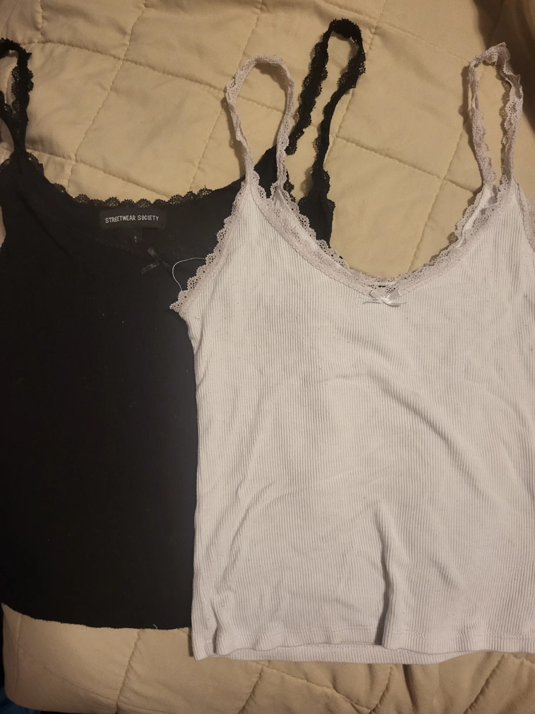 Streetwear Society Ribbed Lace Trim tank tops - black & white