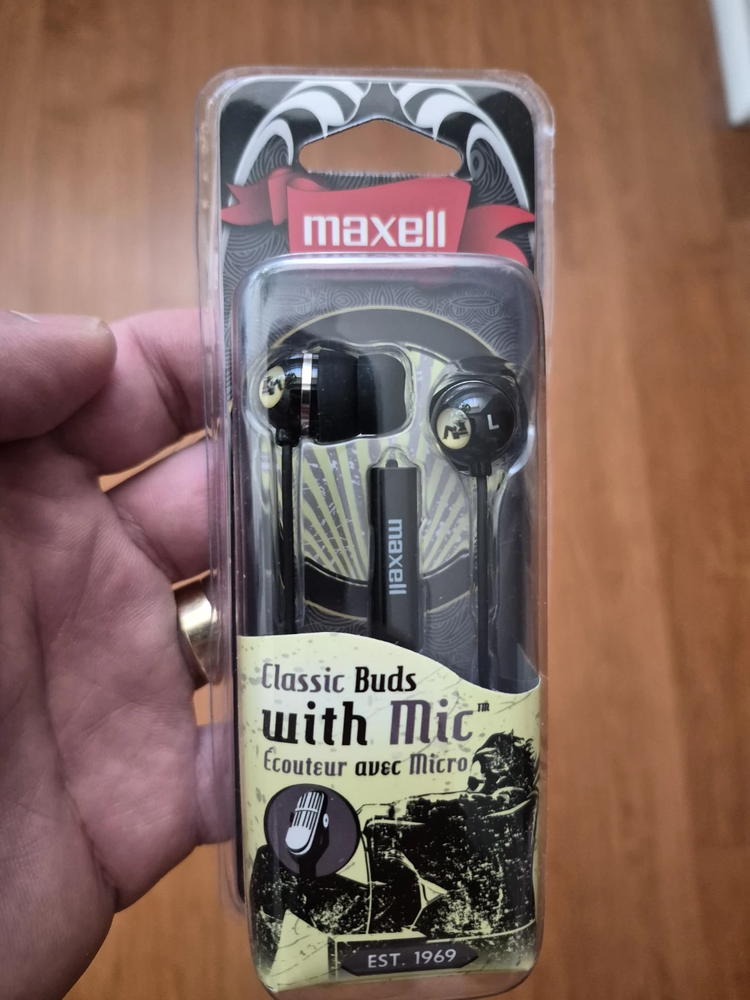Maxell Classic Buds with Mic Earbuds