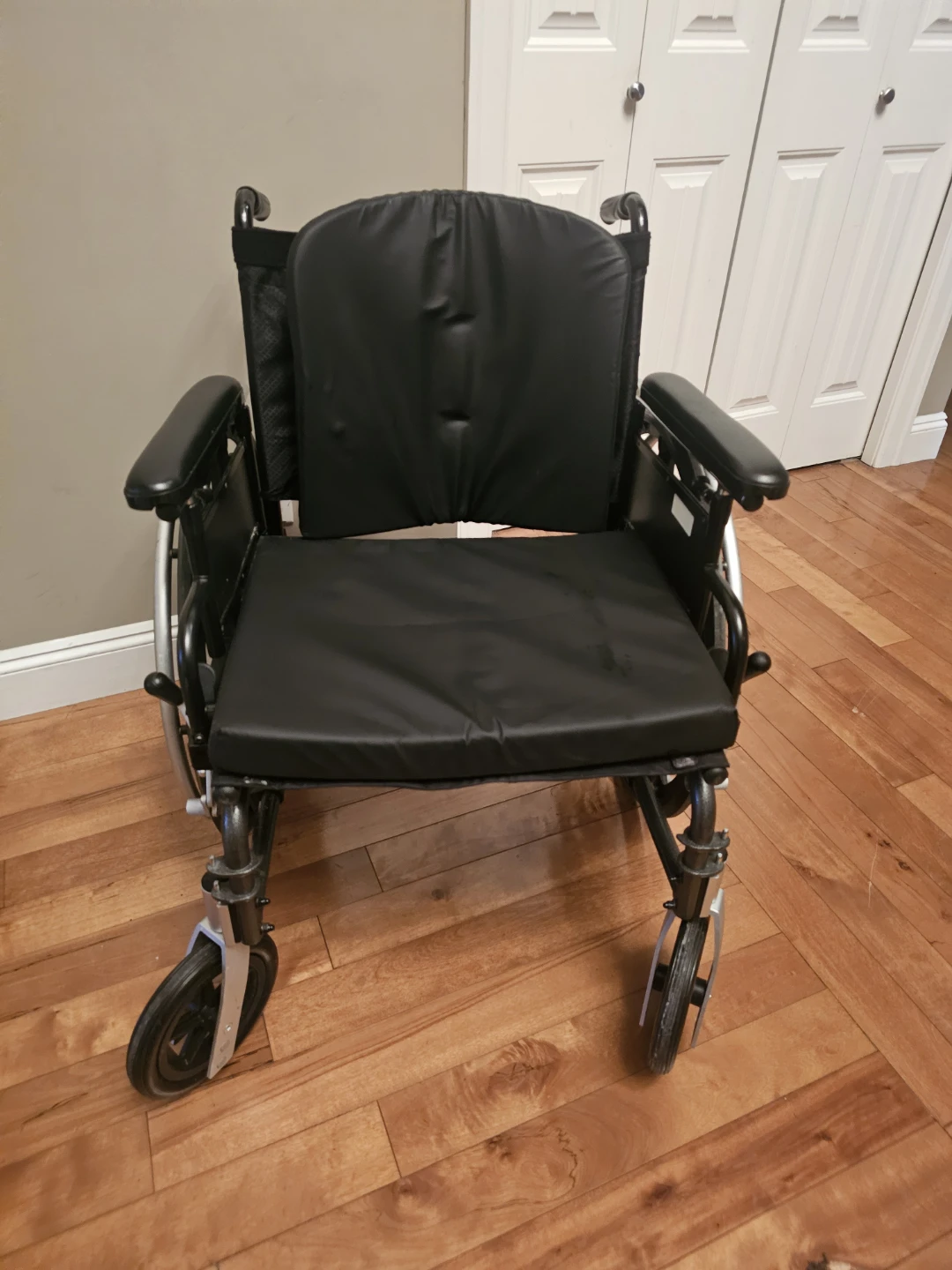 Breezy Standard Wheelchair - photo 4