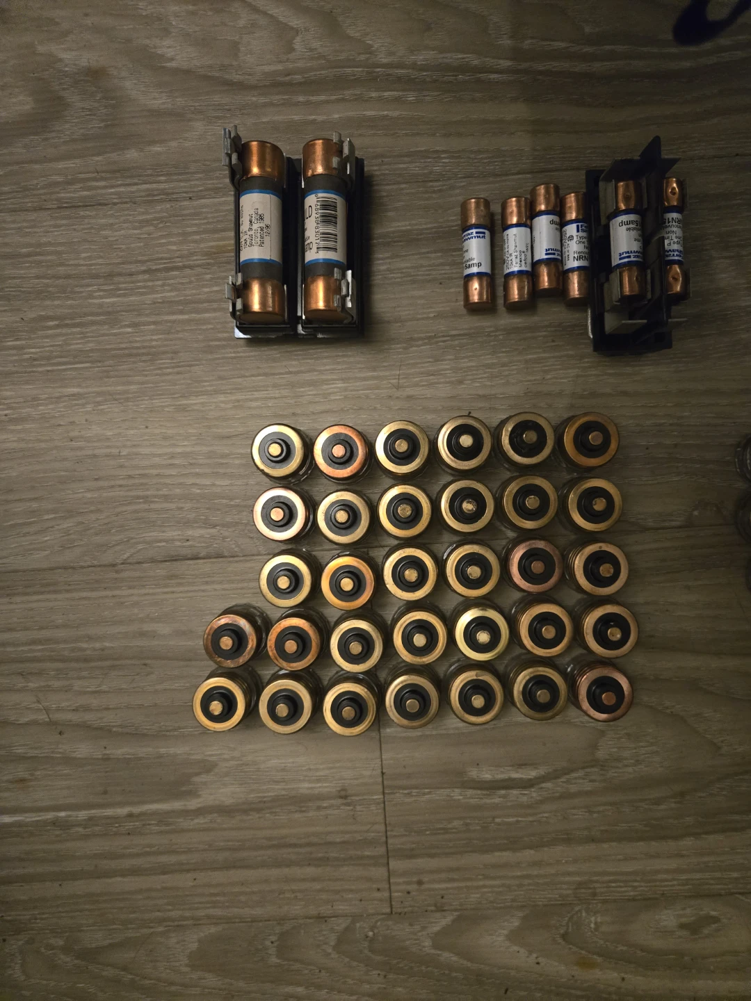 Assorted Fuses (Ferris, Gould)
