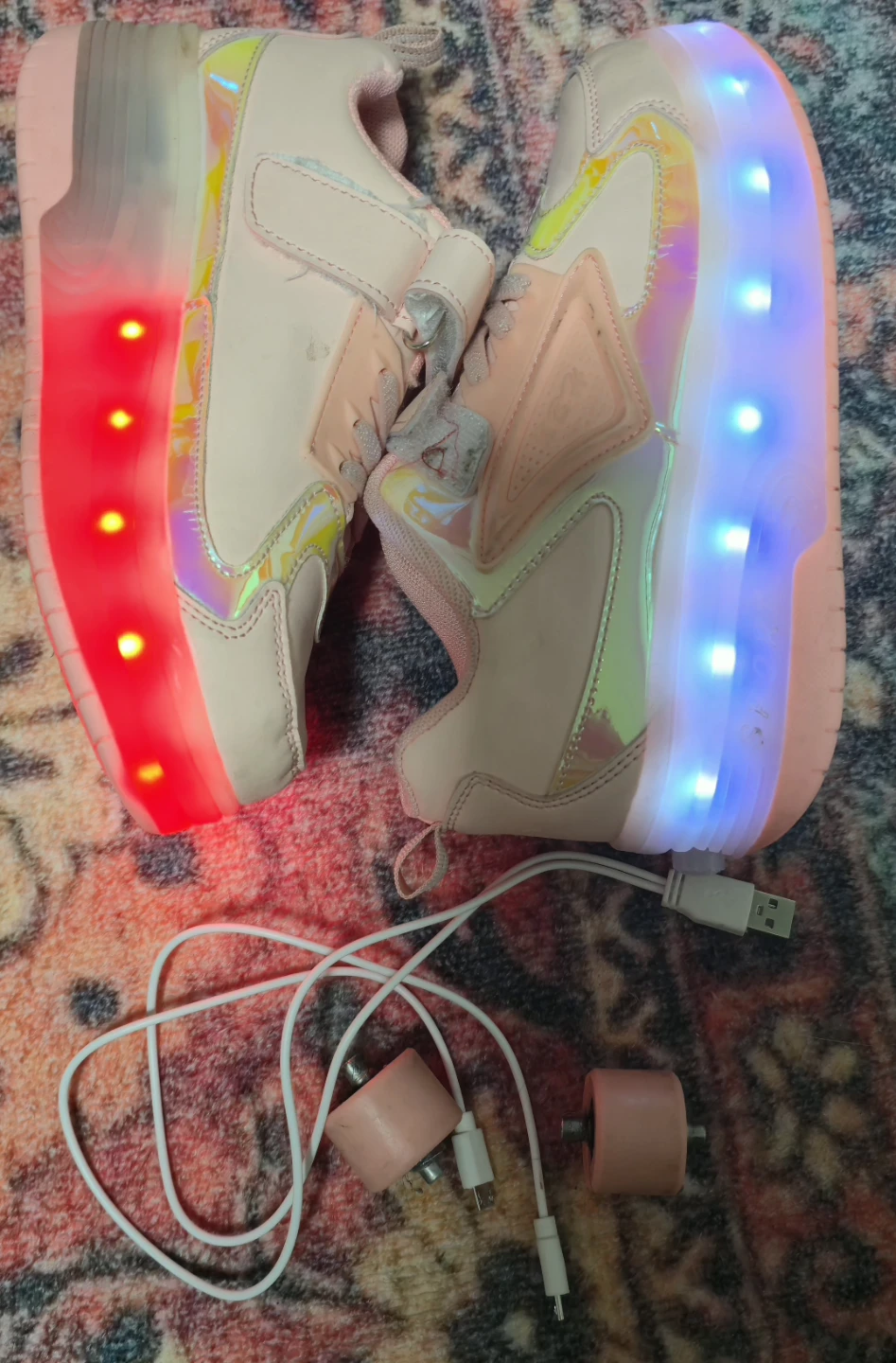 Roller Shoes with light size 34