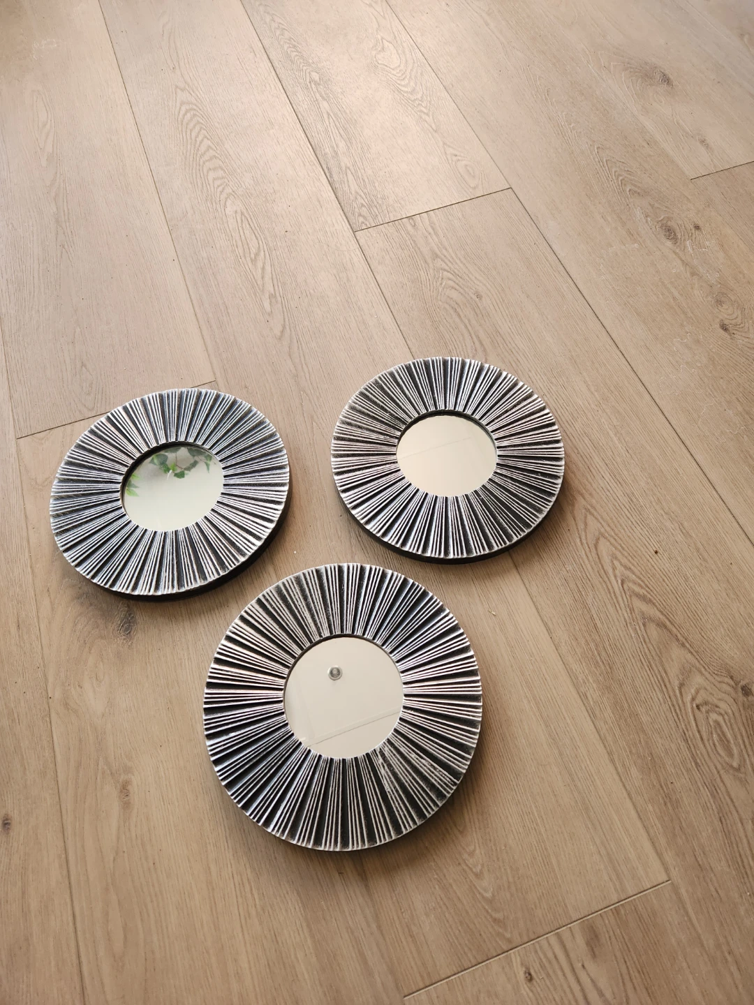 Set of 3 Sunburst Decorative Mirrors