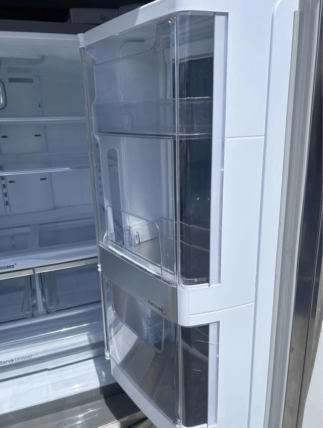 FREE DELIVERY!! LG LFXS30796S wifi fridge with instaview $900 - photo 4