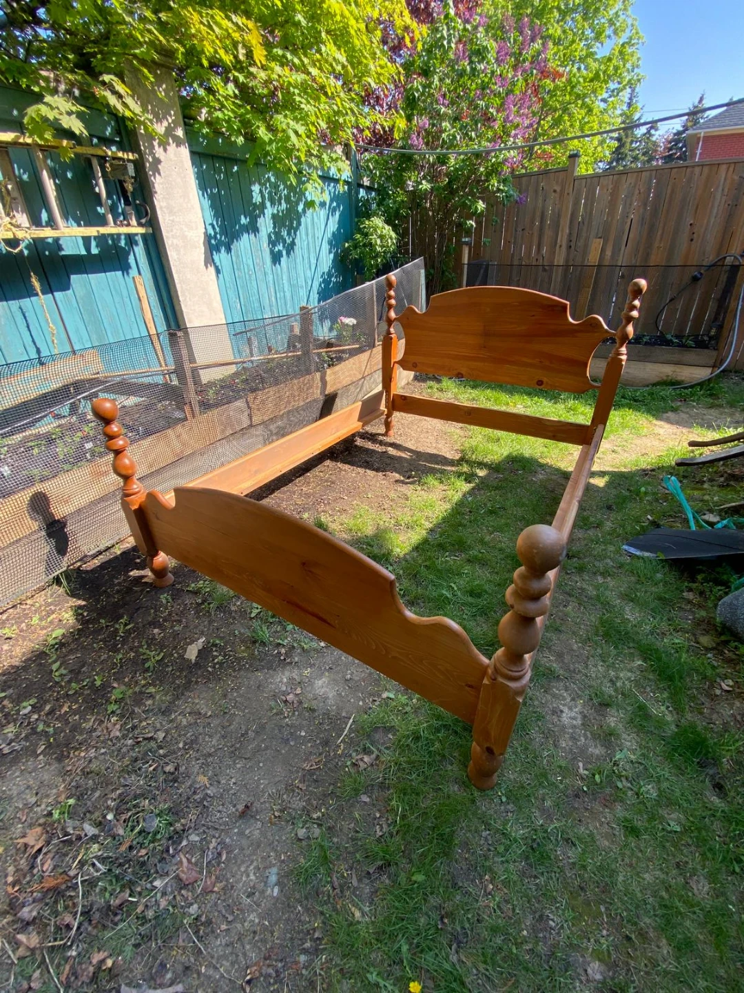 Mahogany Bed Frame - photo 4