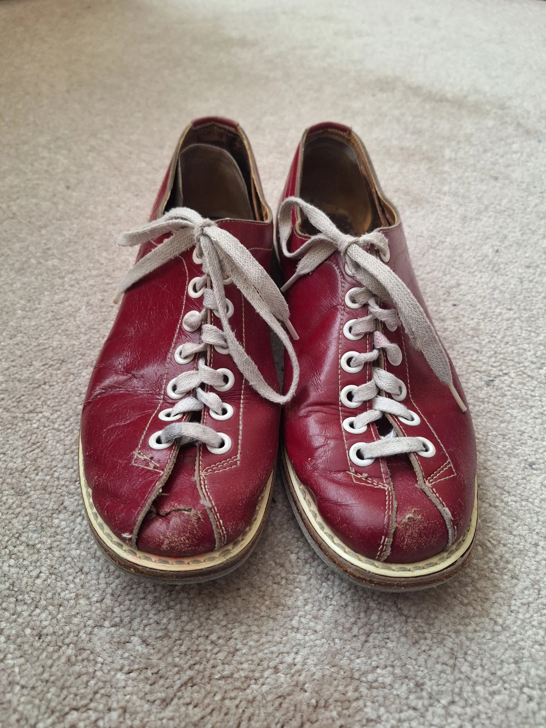 Vintage Bowling Shoes - photo 2