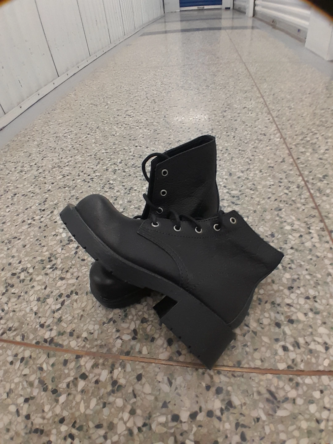 Black Lace-Up Boots Original Barney Women's Size 7.5 - photo 4