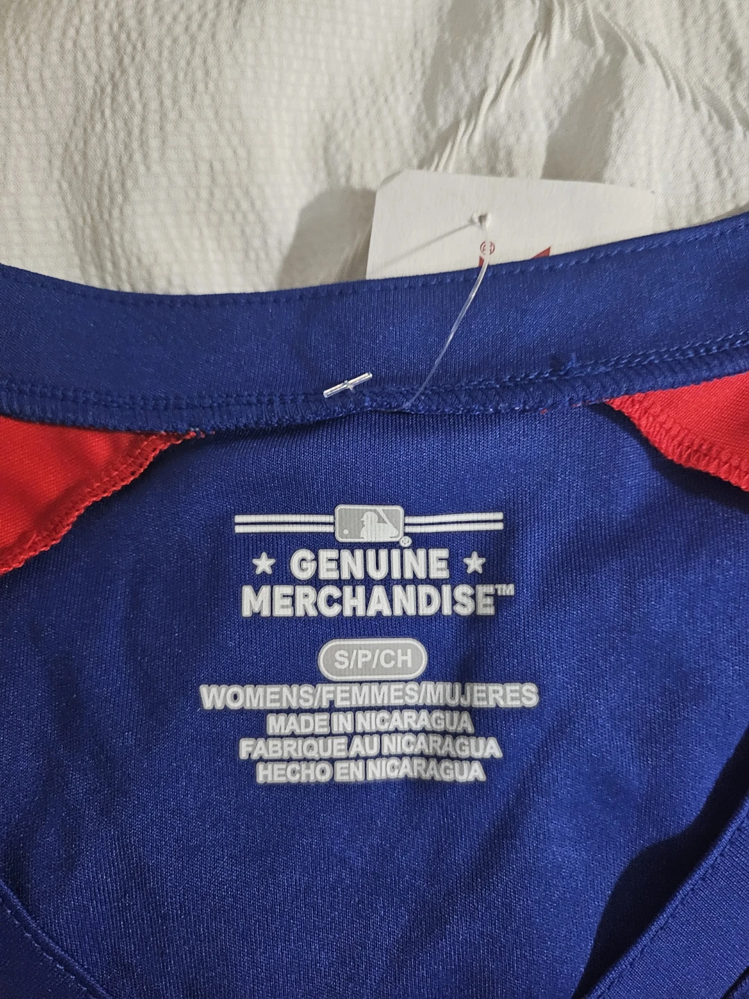 Womens Chicago Cubs "Genuine Merchandise" V-Neck T-Shirt - photo 3