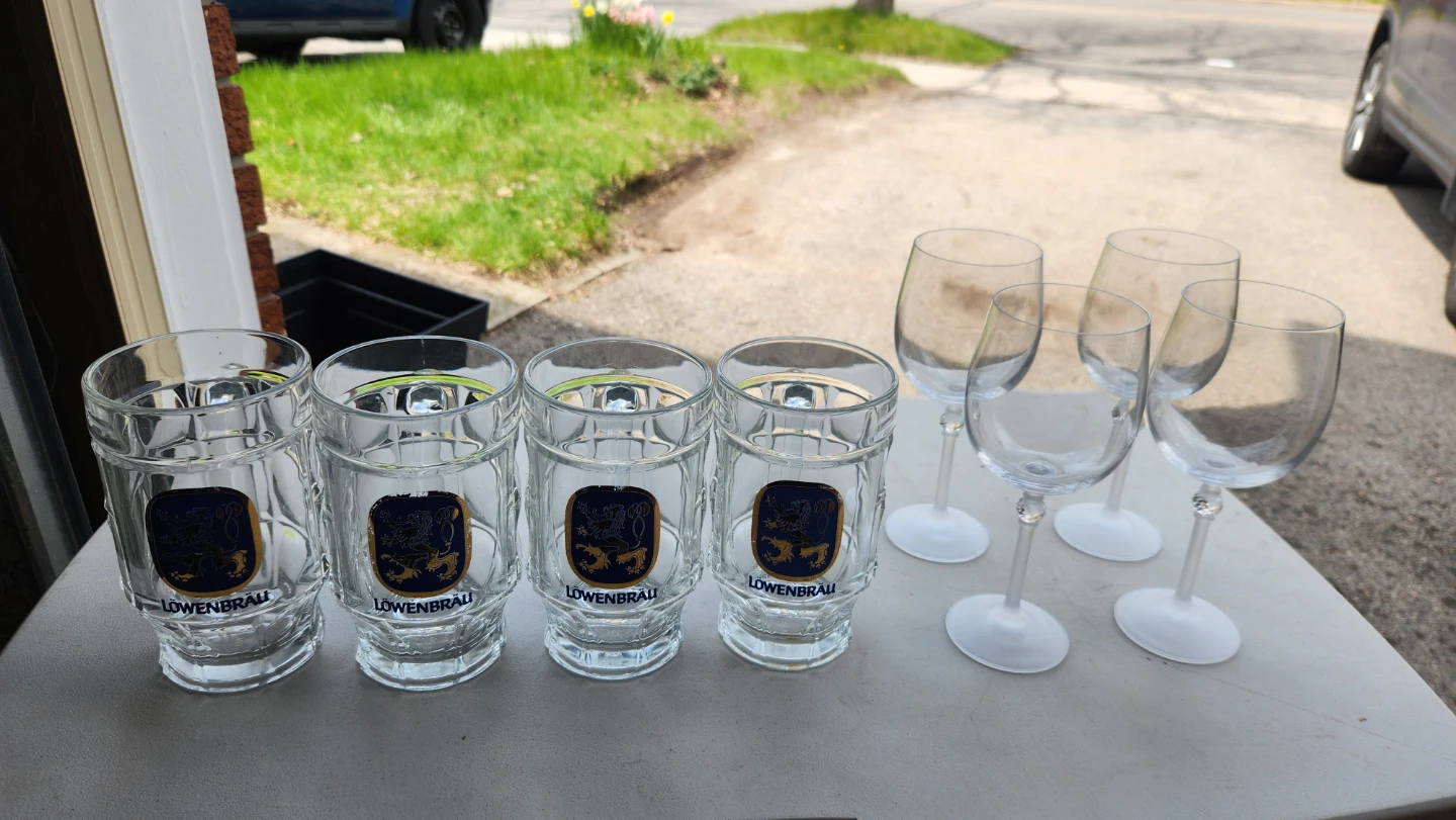 Set of 4 Lowenbrau Beer Glasses and 4 Wine Glasses