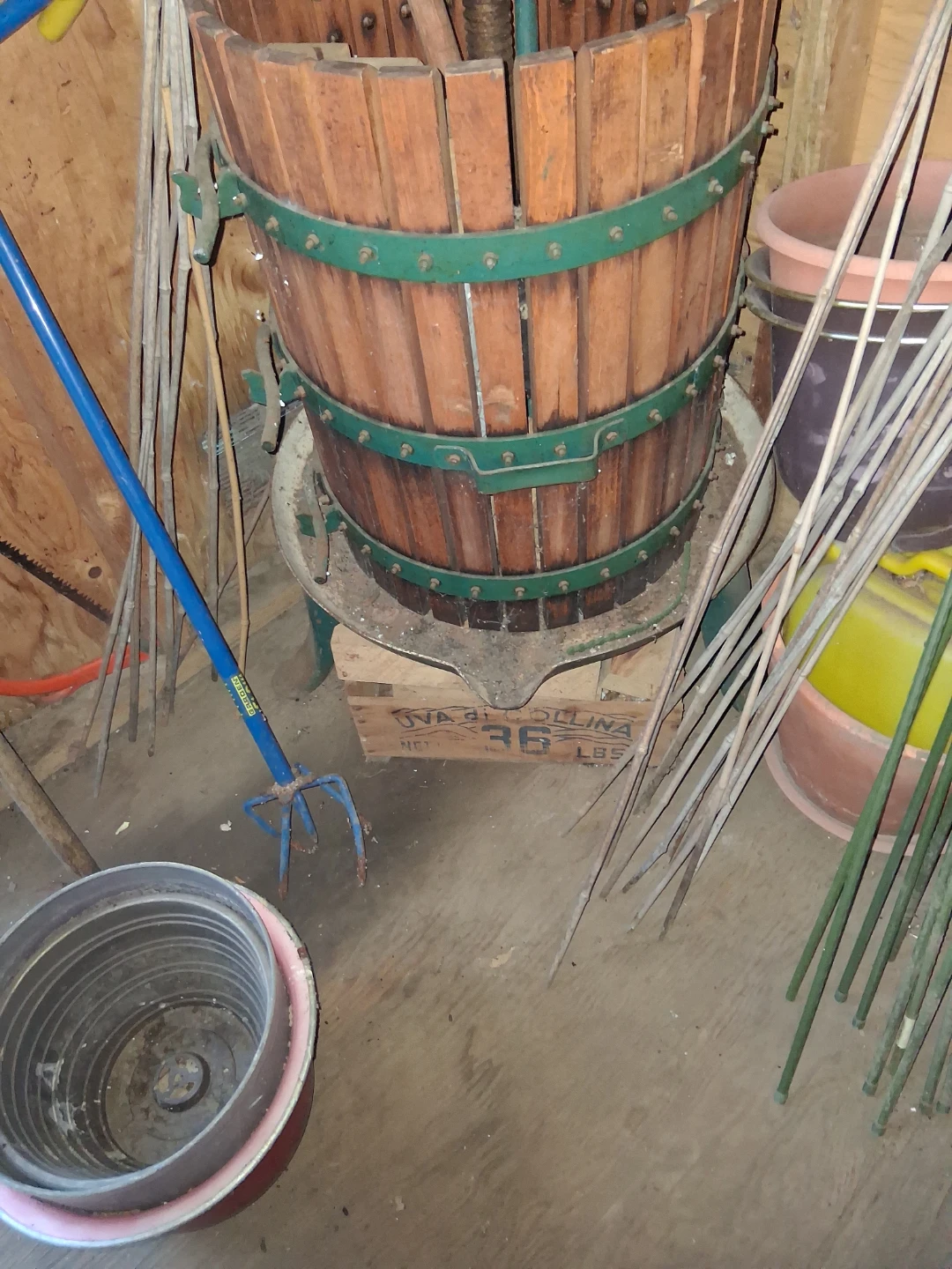 Vintage Wooden Fruit Press - photo 2