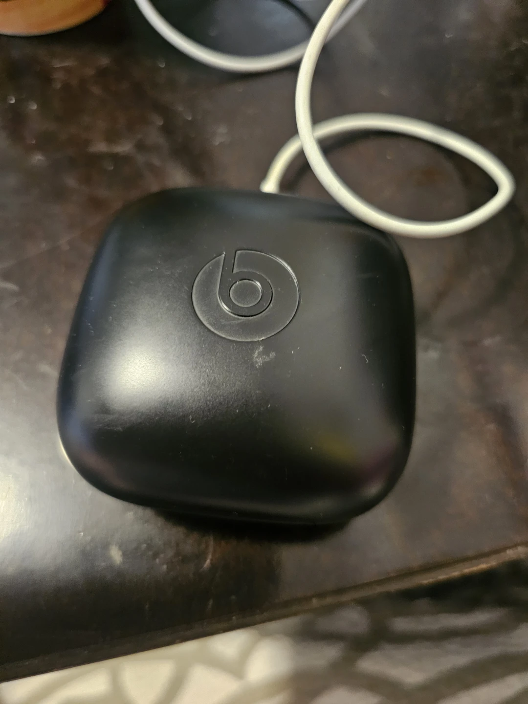 Ear headphones